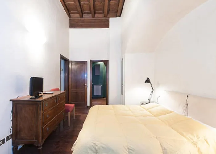 Tornabuoni Apartment